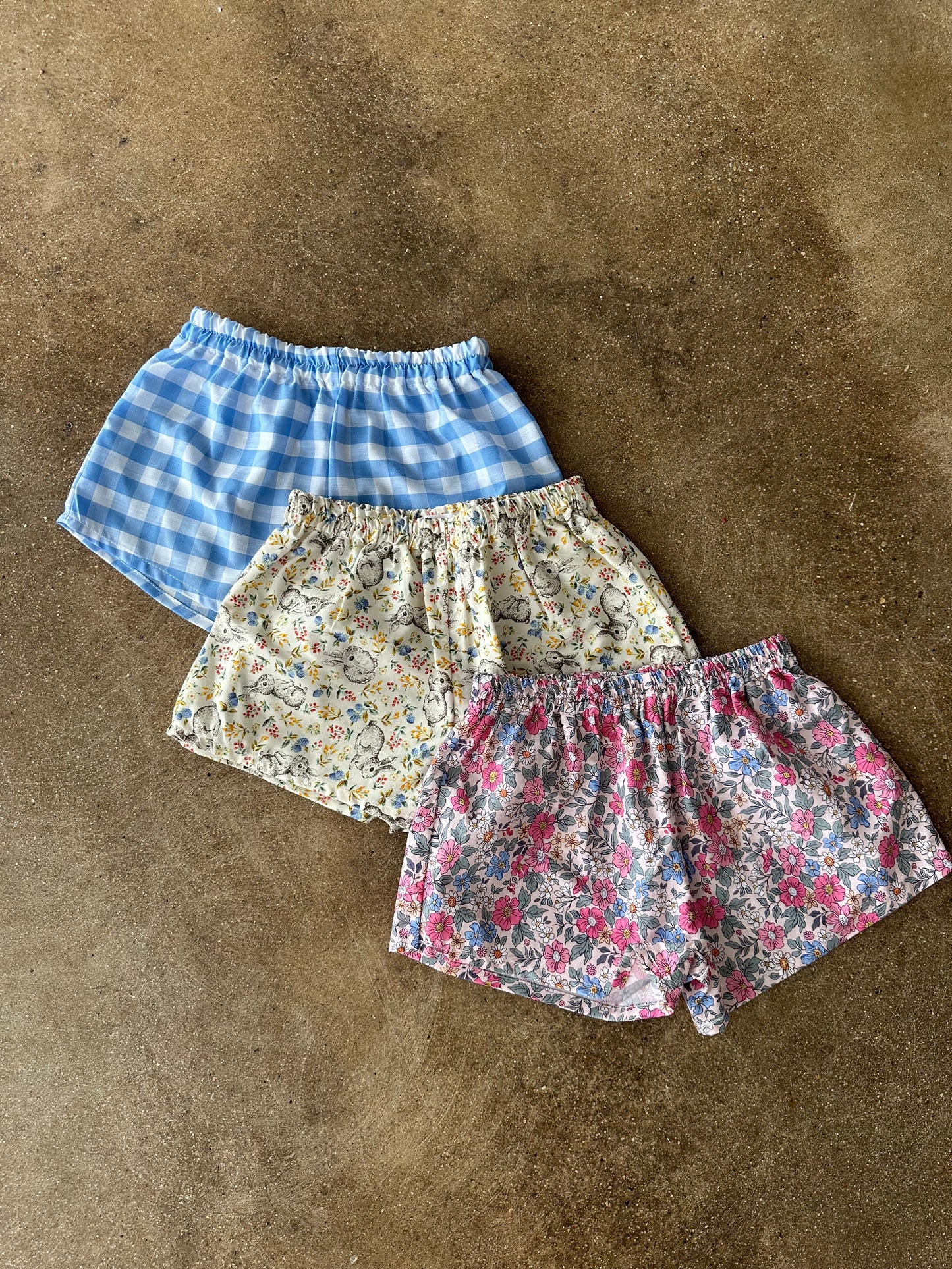 BANKS SHORTS | FLORA